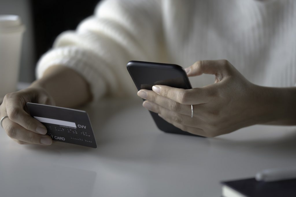 Credit card, smartphone